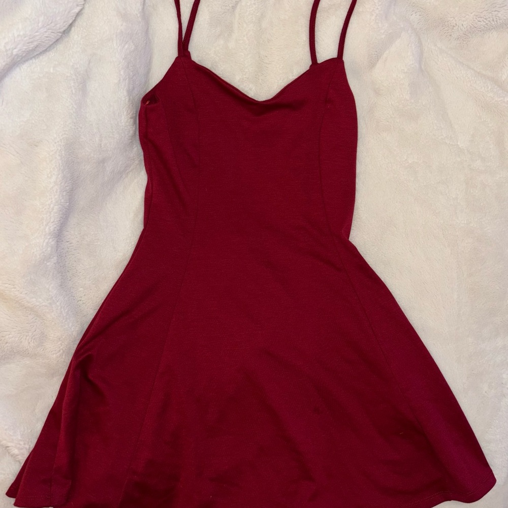 Elegant Burgundy Spaghetti Strap Dress